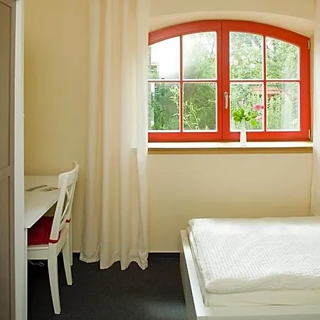 Kulturgasthof Alte Reederei Hotel 4*