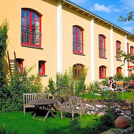 Kulturgasthof Alte Reederei Hotel 4*