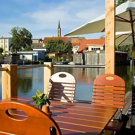 Kulturgasthof Alte Reederei Hotel 4*