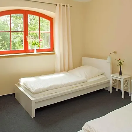 Hotel Kulturgasthof Alte Reederei 4*